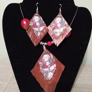 Handmade Harley Quinn Leather jewelry set